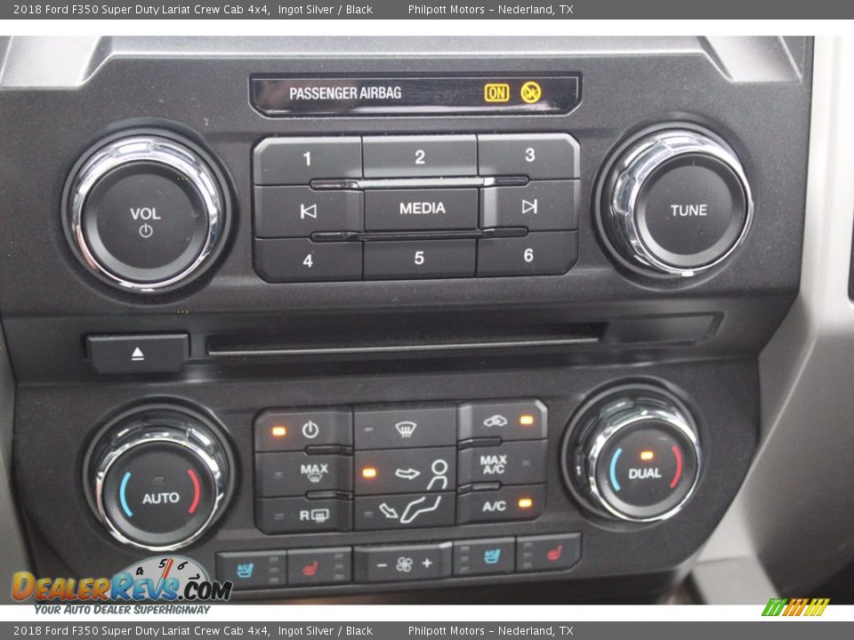 2018 Ford F350 Super Duty Lariat Crew Cab 4x4 Ingot Silver / Black Photo #18