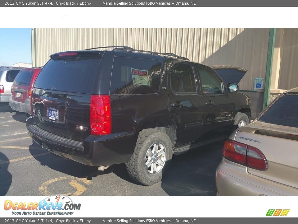 2013 GMC Yukon SLT 4x4 Onyx Black / Ebony Photo #2