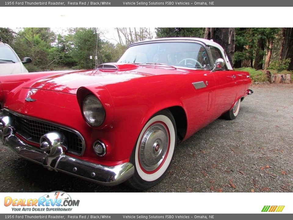 1956 Ford Thunderbird Roadster Fiesta Red / Black/White Photo #2