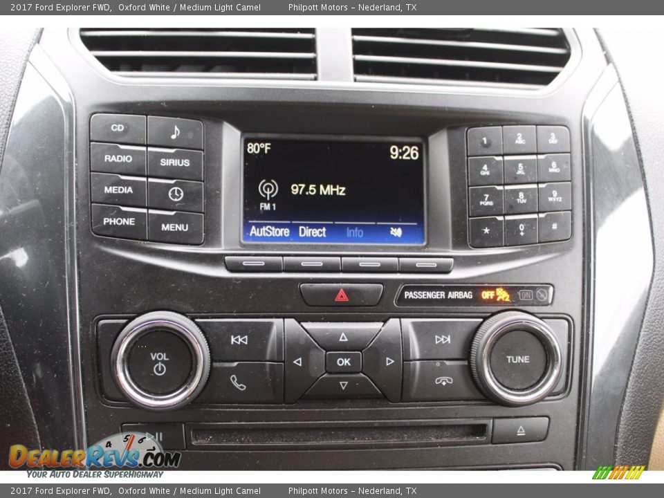 2017 Ford Explorer FWD Oxford White / Medium Light Camel Photo #20