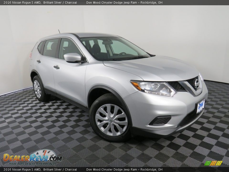 2016 Nissan Rogue S AWD Brilliant Silver / Charcoal Photo #3