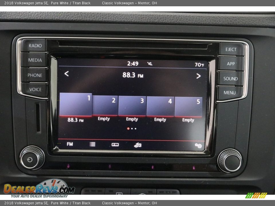 2018 Volkswagen Jetta SE Pure White / Titan Black Photo #10