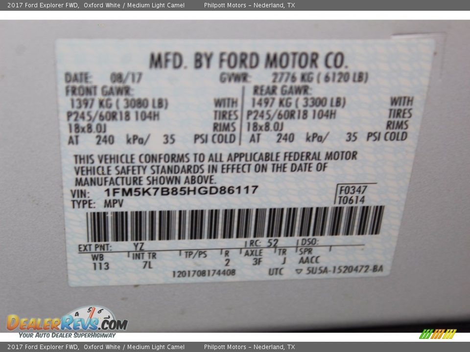 2017 Ford Explorer FWD Oxford White / Medium Light Camel Photo #32