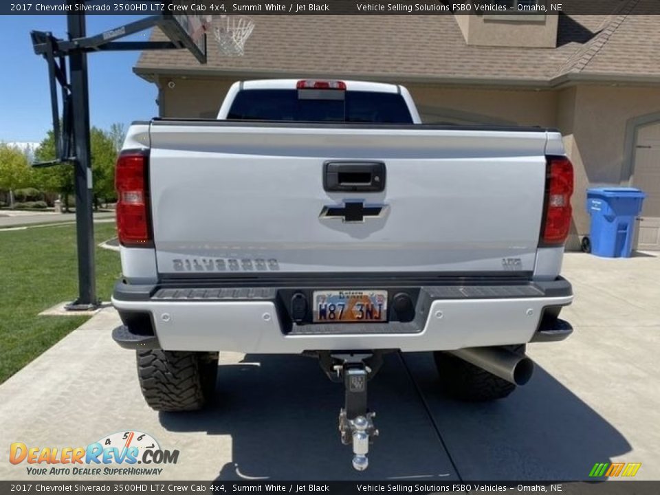 2017 Chevrolet Silverado 3500HD LTZ Crew Cab 4x4 Summit White / Jet Black Photo #8