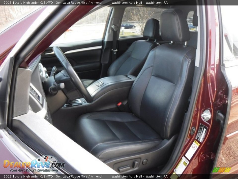 2018 Toyota Highlander XLE AWD Ooh La La Rouge Mica / Almond Photo #16