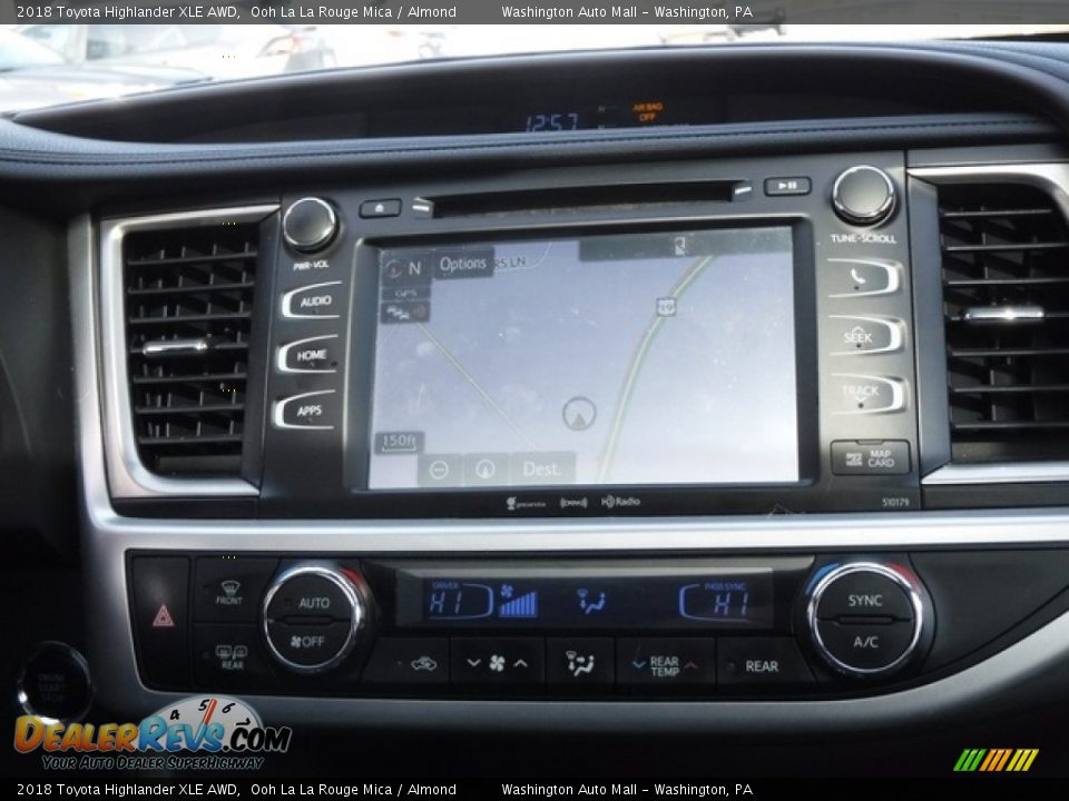 2018 Toyota Highlander XLE AWD Ooh La La Rouge Mica / Almond Photo #20