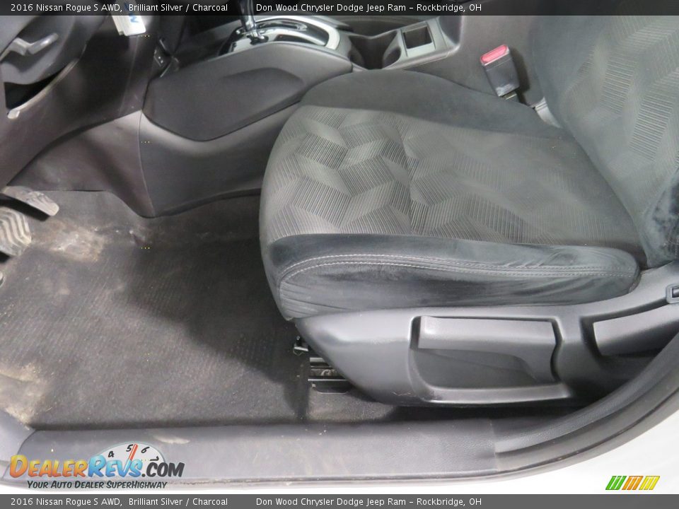 2016 Nissan Rogue S AWD Brilliant Silver / Charcoal Photo #20