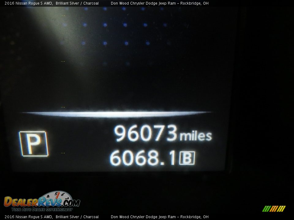 2016 Nissan Rogue S AWD Brilliant Silver / Charcoal Photo #24
