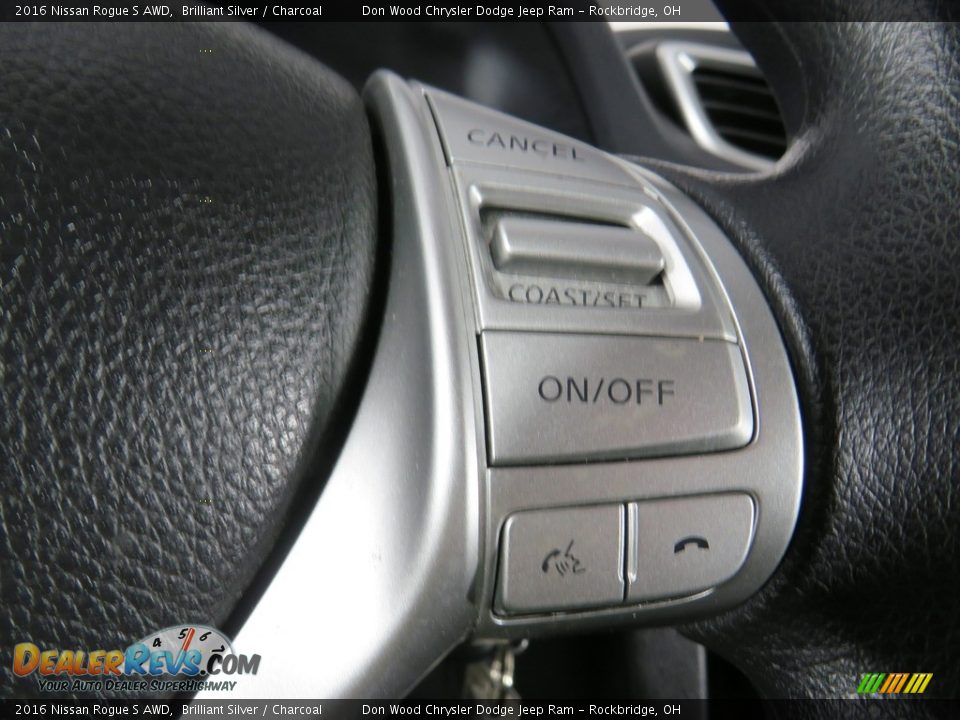 2016 Nissan Rogue S AWD Brilliant Silver / Charcoal Photo #27