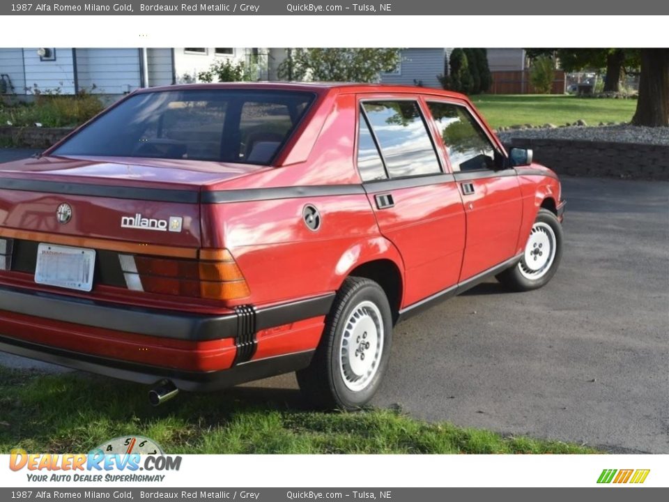 Bordeaux Red Metallic 1987 Alfa Romeo Milano Gold Photo #4