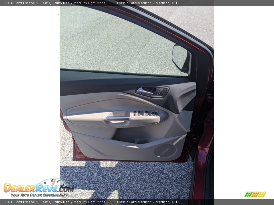2018 Ford Escape SEL 4WD Ruby Red / Medium Light Stone Photo #6