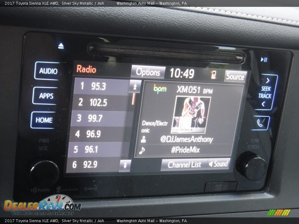 2017 Toyota Sienna XLE AWD Silver Sky Metallic / Ash Photo #5