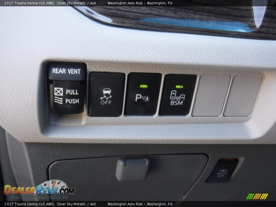 2017 Toyota Sienna XLE AWD Silver Sky Metallic / Ash Photo #7
