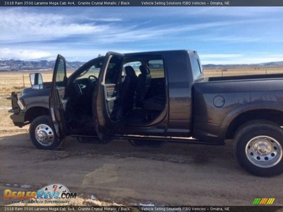 2018 Ram 3500 Laramie Mega Cab 4x4 Granite Crystal Metallic / Black Photo #8