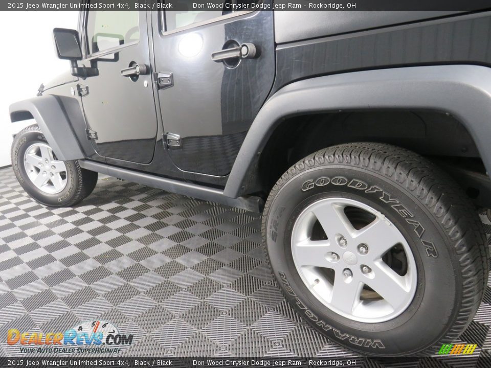 2015 Jeep Wrangler Unlimited Sport 4x4 Black / Black Photo #9