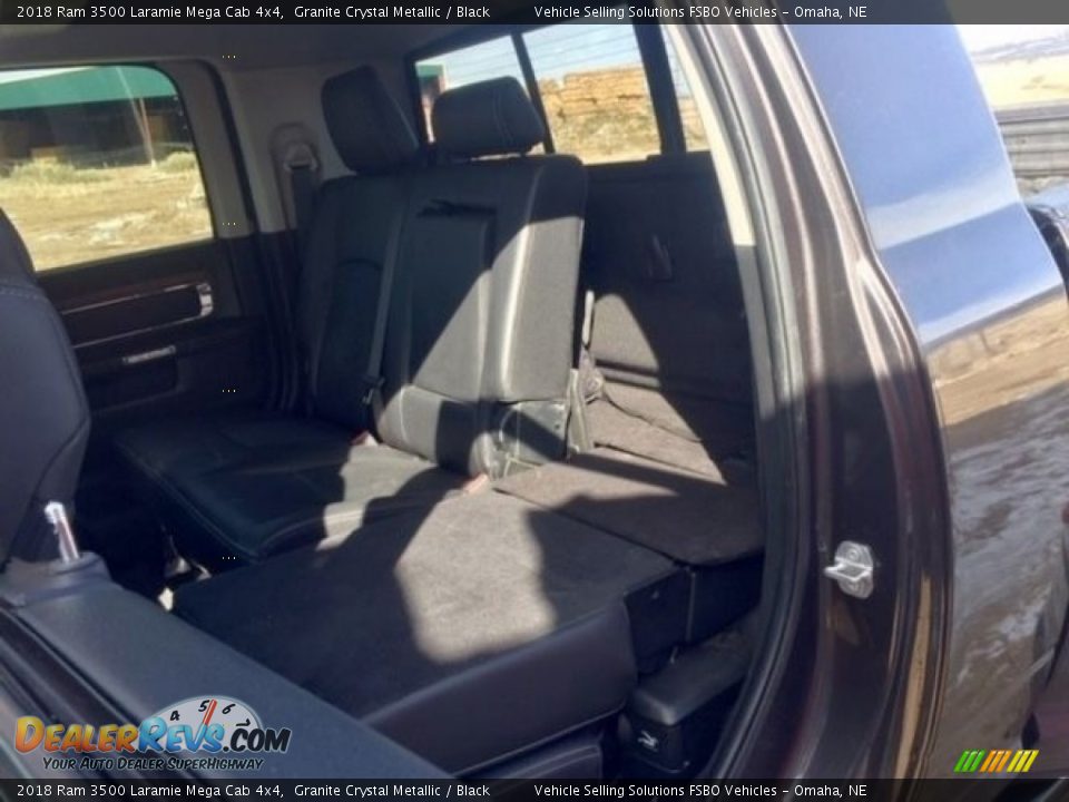 2018 Ram 3500 Laramie Mega Cab 4x4 Granite Crystal Metallic / Black Photo #14