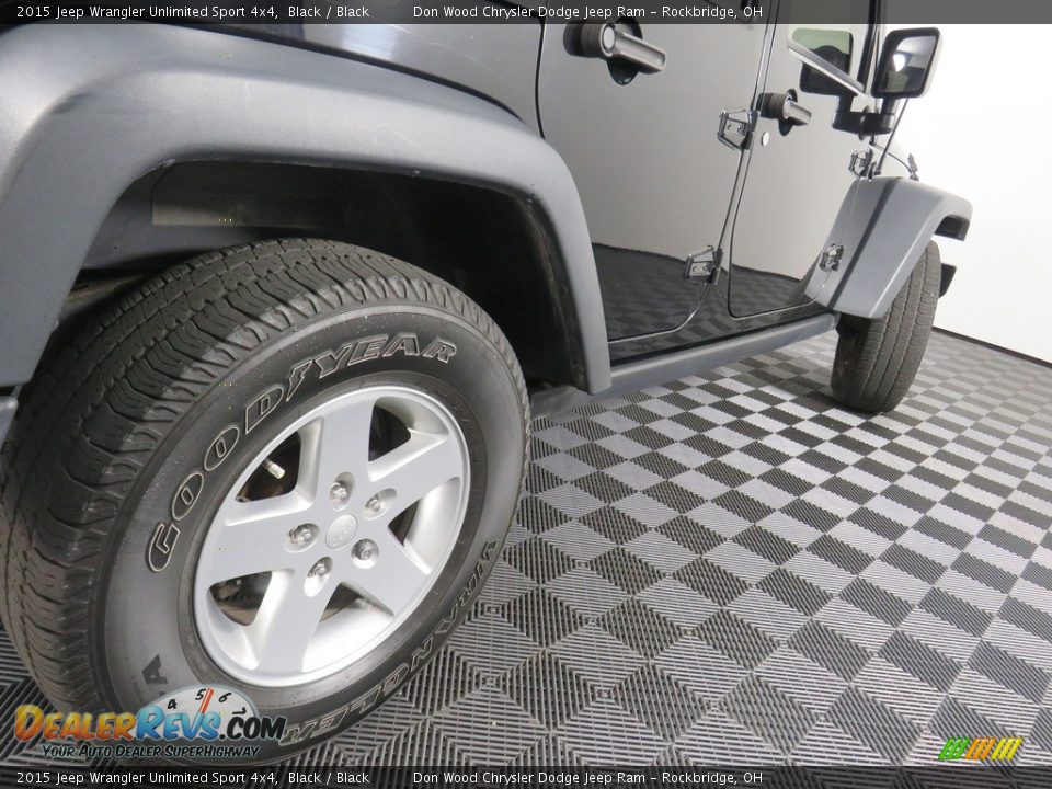 2015 Jeep Wrangler Unlimited Sport 4x4 Black / Black Photo #15