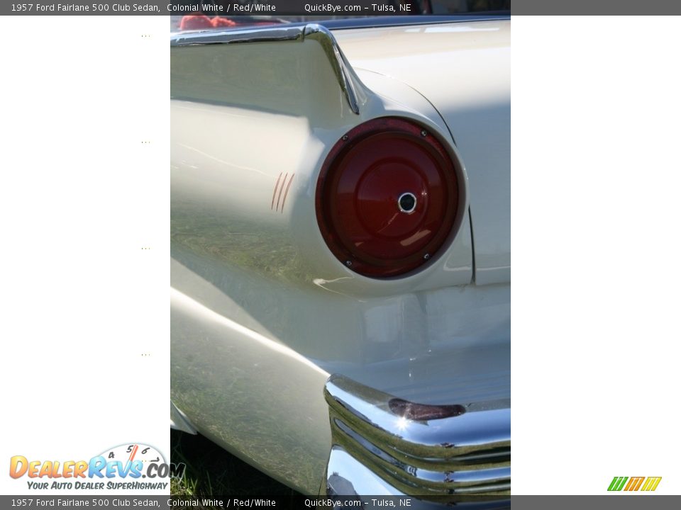 1957 Ford Fairlane 500 Club Sedan Colonial White / Red/White Photo #18