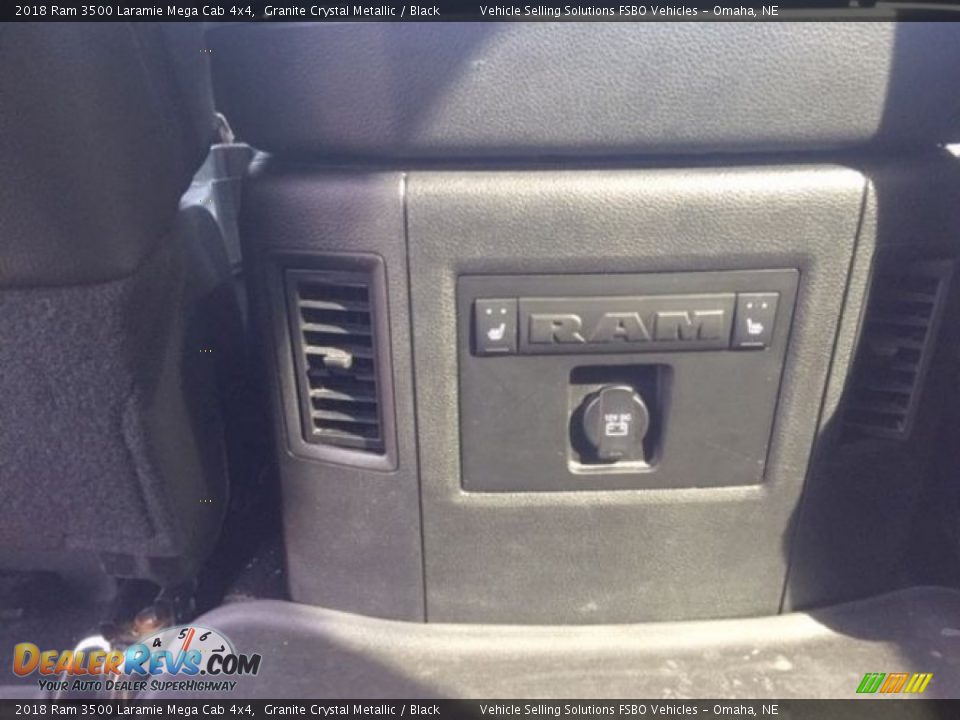 2018 Ram 3500 Laramie Mega Cab 4x4 Granite Crystal Metallic / Black Photo #18