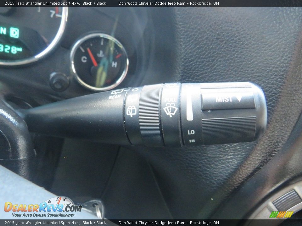 2015 Jeep Wrangler Unlimited Sport 4x4 Black / Black Photo #24