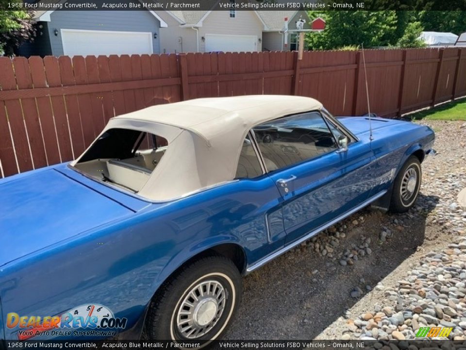 1968 Ford Mustang Convertible Acapulco Blue Metallic / Parchment Photo #10