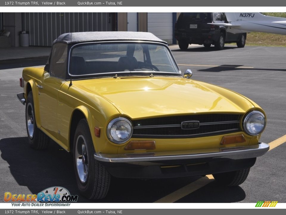 Yellow 1972 Triumph TR6  Photo #4