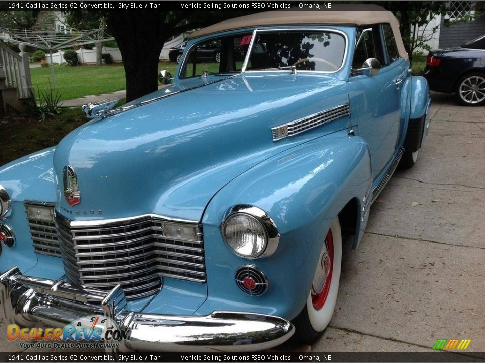 1941 Cadillac Series 62 Convertible Sky Blue / Tan Photo #18