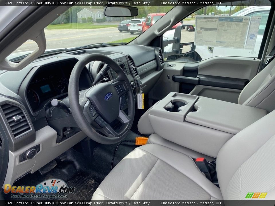 2020 Ford F550 Super Duty XL Crew Cab 4x4 Dump Truck Oxford White / Earth Gray Photo #3