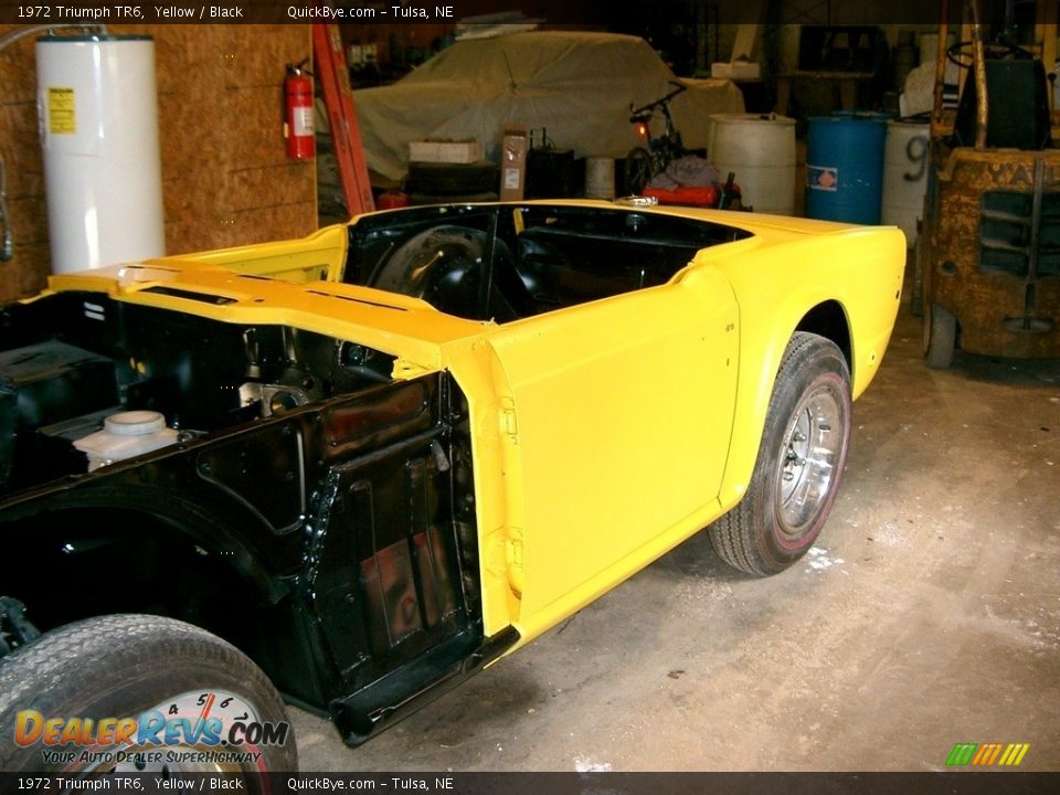 1972 Triumph TR6 Yellow / Black Photo #34