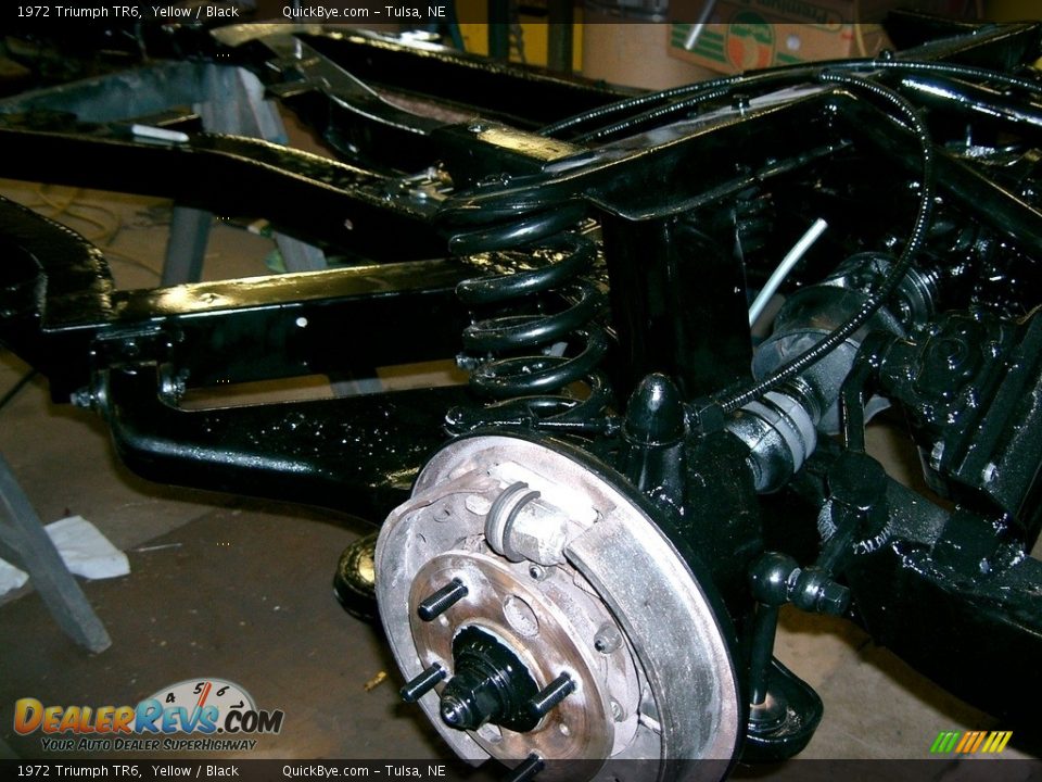 Undercarriage of 1972 Triumph TR6  Photo #35