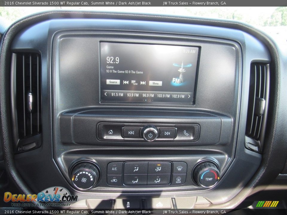 Controls of 2016 Chevrolet Silverado 1500 WT Regular Cab Photo #19