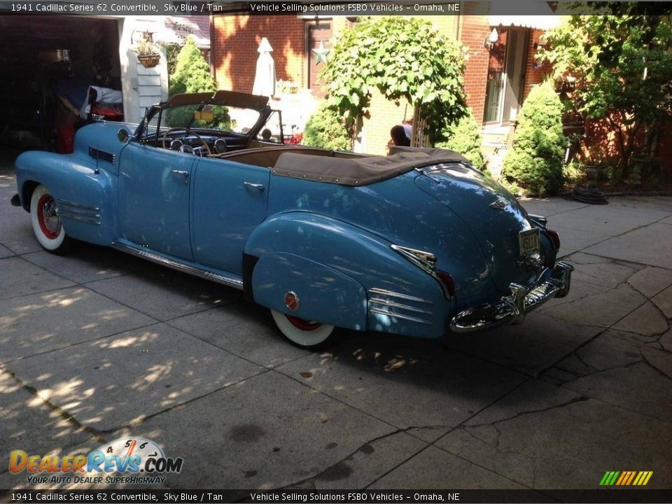 1941 Cadillac Series 62 Convertible Sky Blue / Tan Photo #30