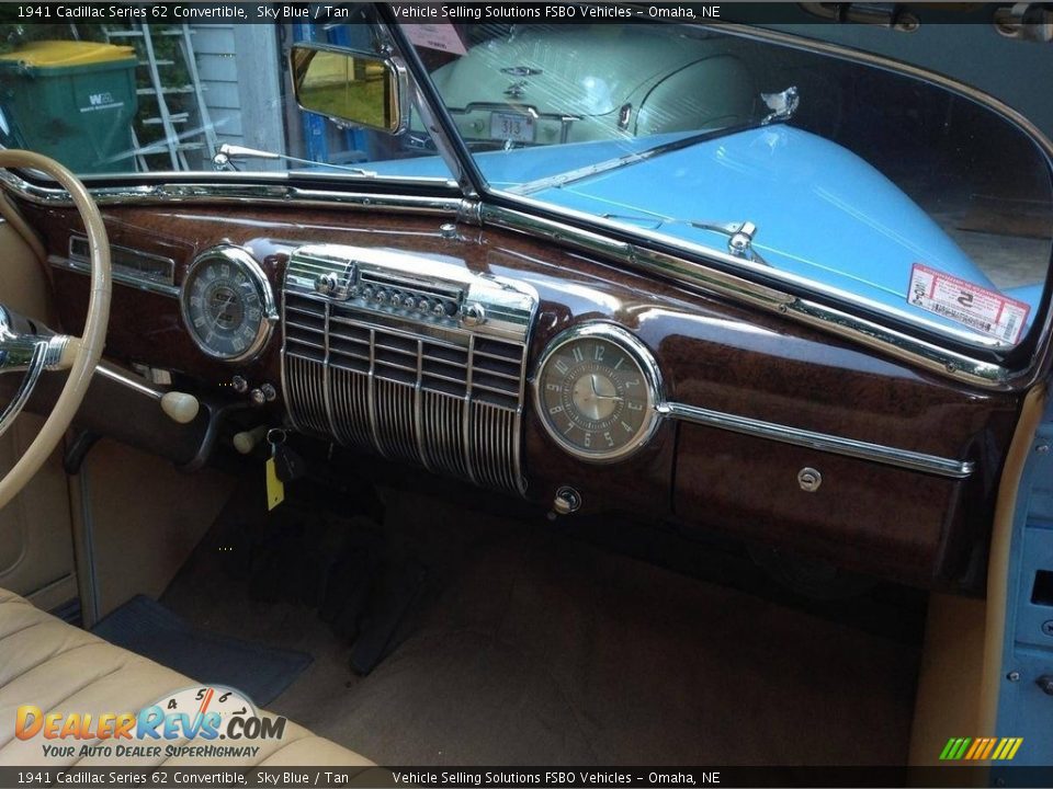 Dashboard of 1941 Cadillac Series 62 Convertible Photo #34