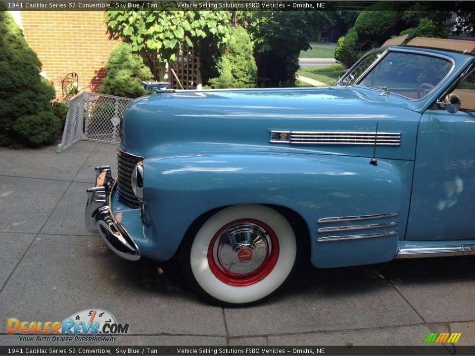 1941 Cadillac Series 62 Convertible Sky Blue / Tan Photo #36