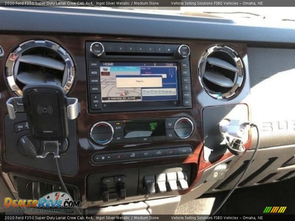 2010 Ford F350 Super Duty Lariat Crew Cab 4x4 Ingot Silver Metallic / Medium Stone Photo #17