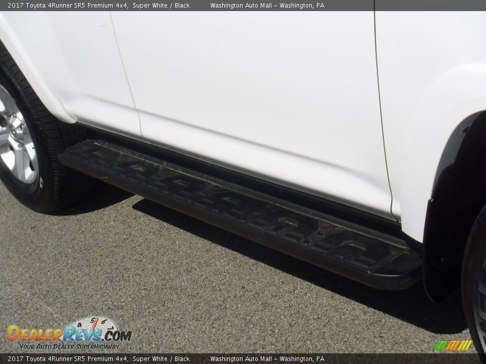 2017 Toyota 4Runner SR5 Premium 4x4 Super White / Black Photo #4