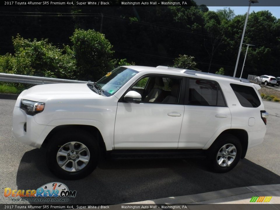 2017 Toyota 4Runner SR5 Premium 4x4 Super White / Black Photo #7
