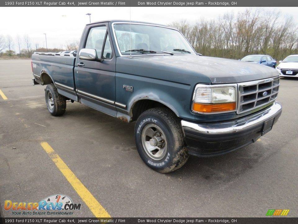 1993 Ford F150 XLT Regular Cab 4x4 Jewel Green Metallic / Flint Photo #2