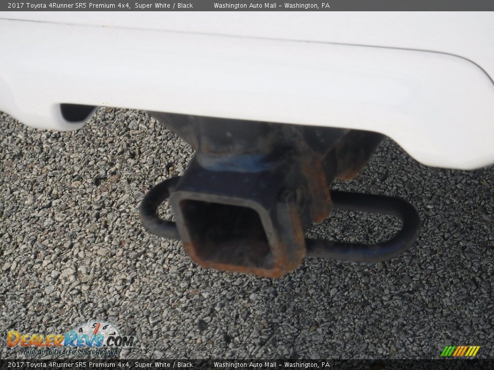 2017 Toyota 4Runner SR5 Premium 4x4 Super White / Black Photo #11