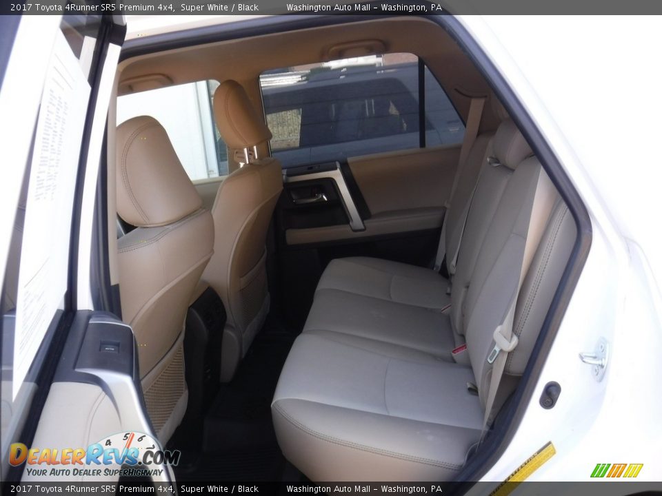 2017 Toyota 4Runner SR5 Premium 4x4 Super White / Black Photo #28