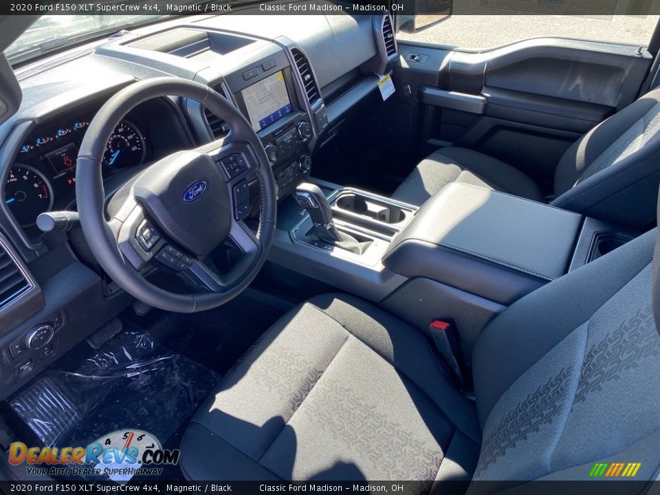 2020 Ford F150 XLT SuperCrew 4x4 Magnetic / Black Photo #4