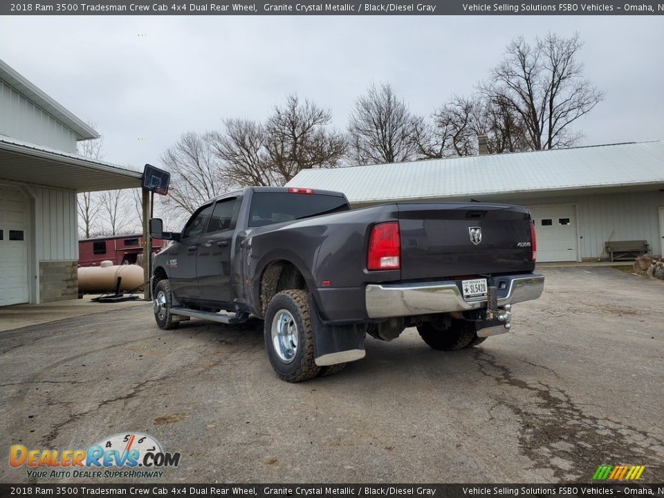 2018 Ram 3500 Tradesman Crew Cab 4x4 Dual Rear Wheel Granite Crystal Metallic / Black/Diesel Gray Photo #9