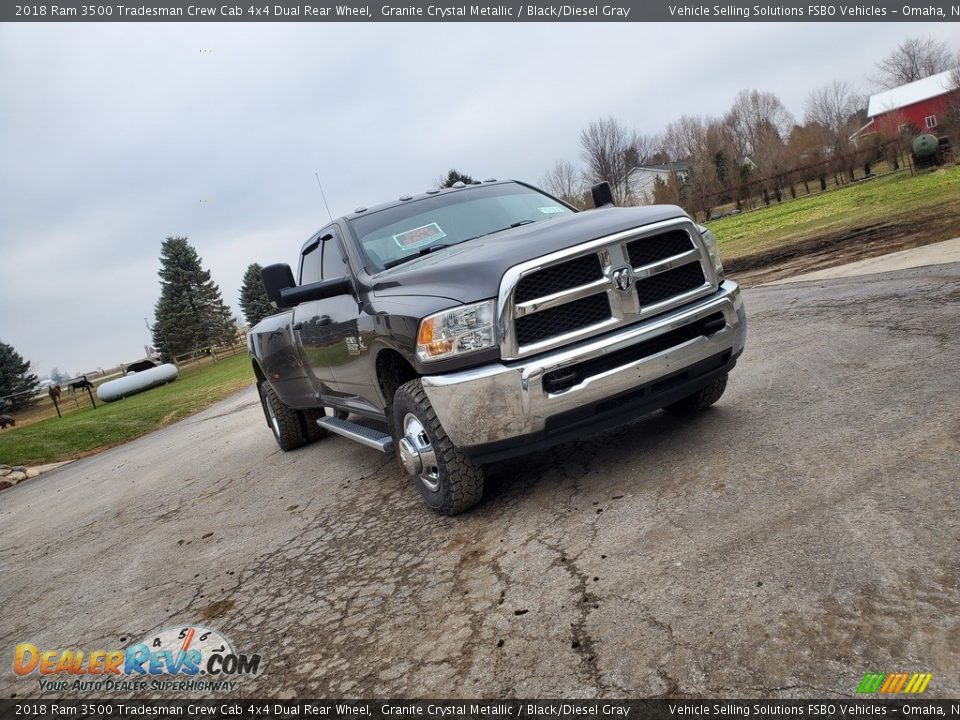 2018 Ram 3500 Tradesman Crew Cab 4x4 Dual Rear Wheel Granite Crystal Metallic / Black/Diesel Gray Photo #11