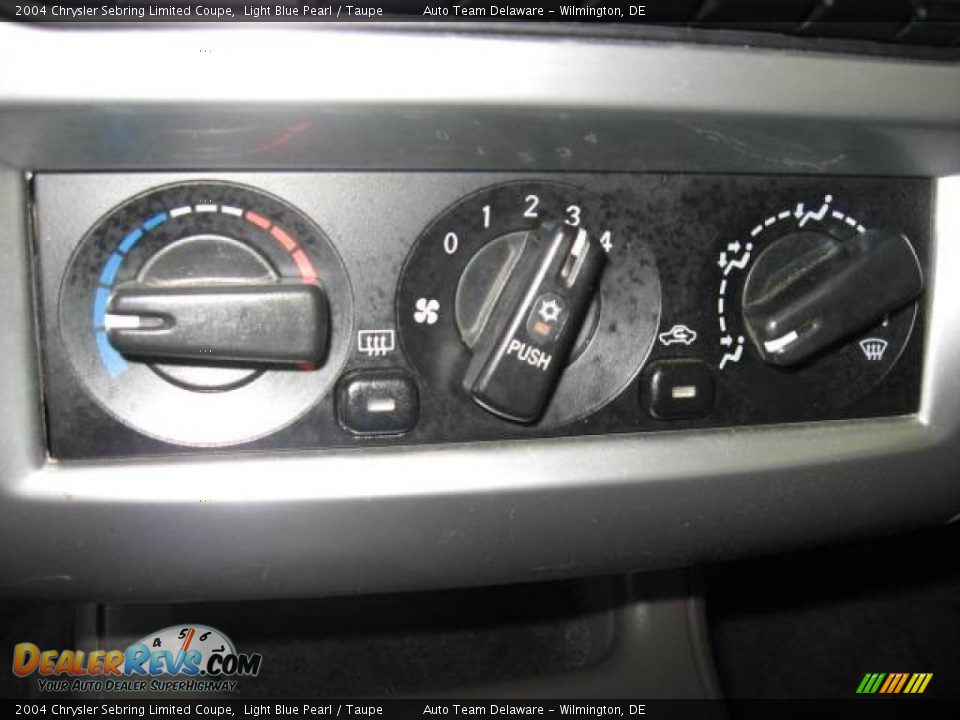 2004 Chrysler Sebring Limited Coupe Light Blue Pearl / Taupe Photo #13