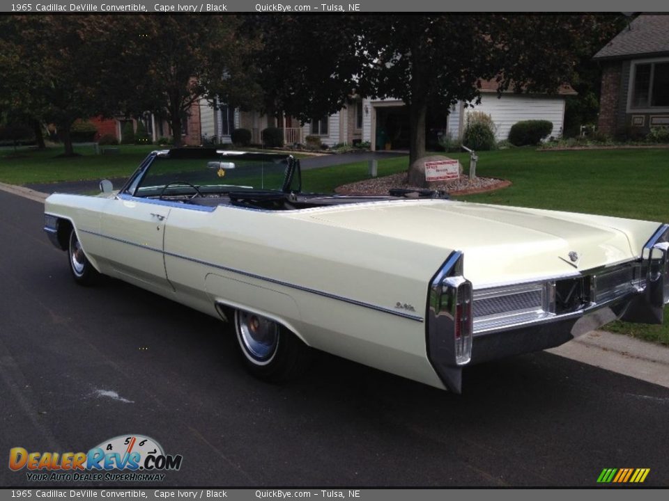 Cape Ivory 1965 Cadillac DeVille Convertible Photo #3