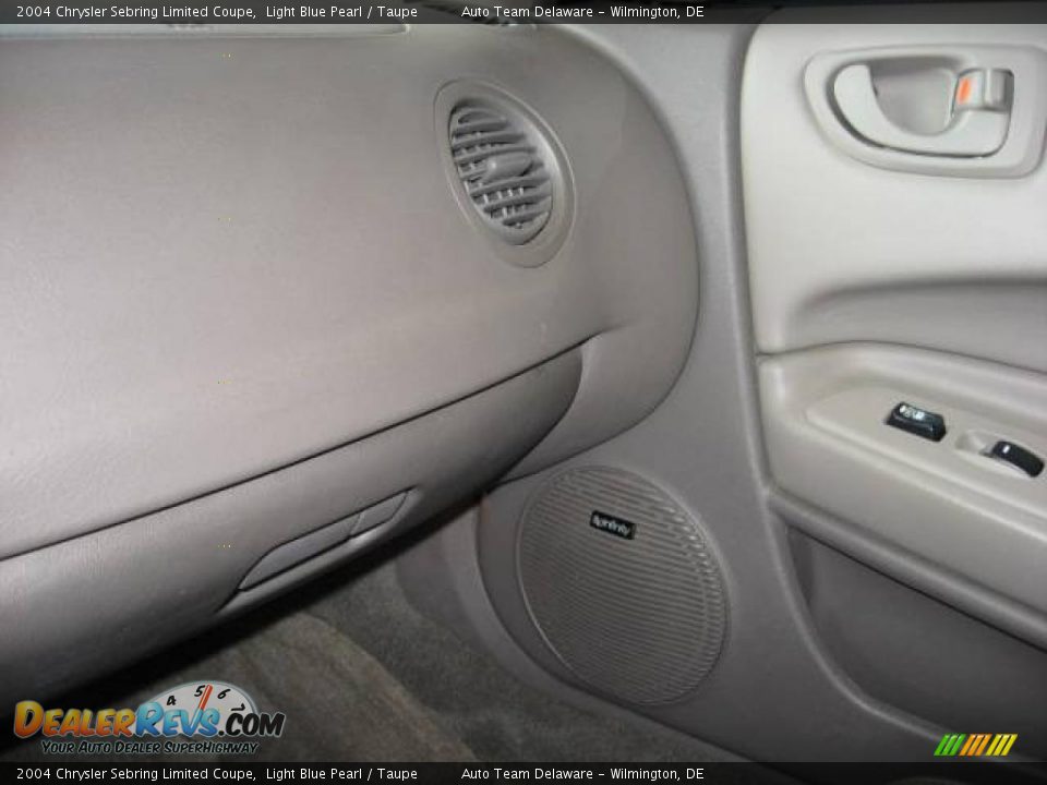 2004 Chrysler Sebring Limited Coupe Light Blue Pearl / Taupe Photo #18