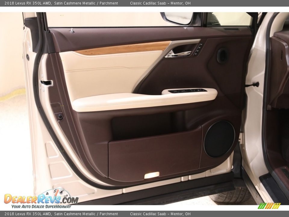 2018 Lexus RX 350L AWD Satin Cashmere Metallic / Parchment Photo #4