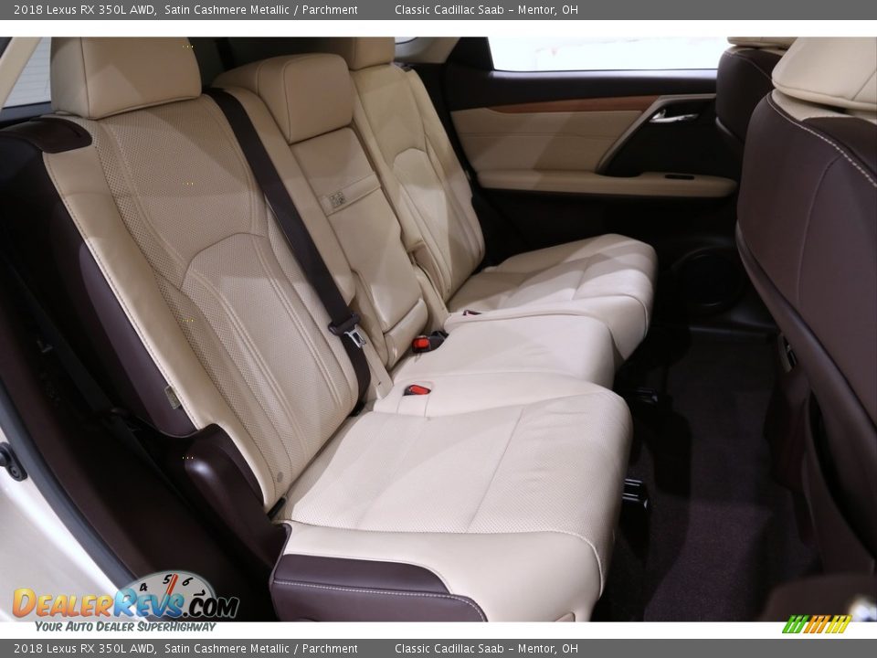 2018 Lexus RX 350L AWD Satin Cashmere Metallic / Parchment Photo #17