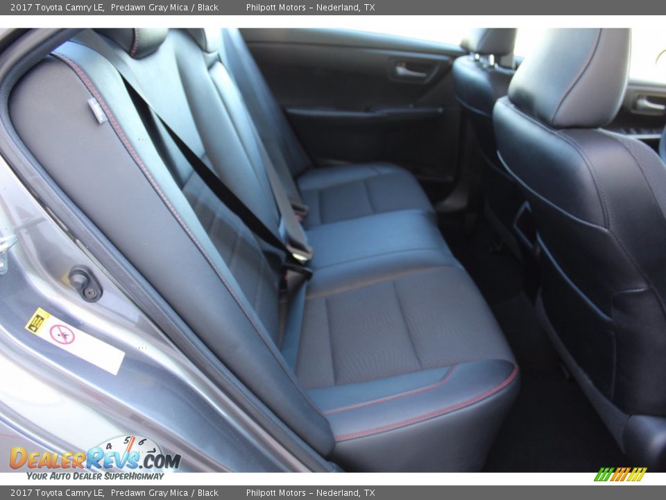 2017 Toyota Camry LE Predawn Gray Mica / Black Photo #26