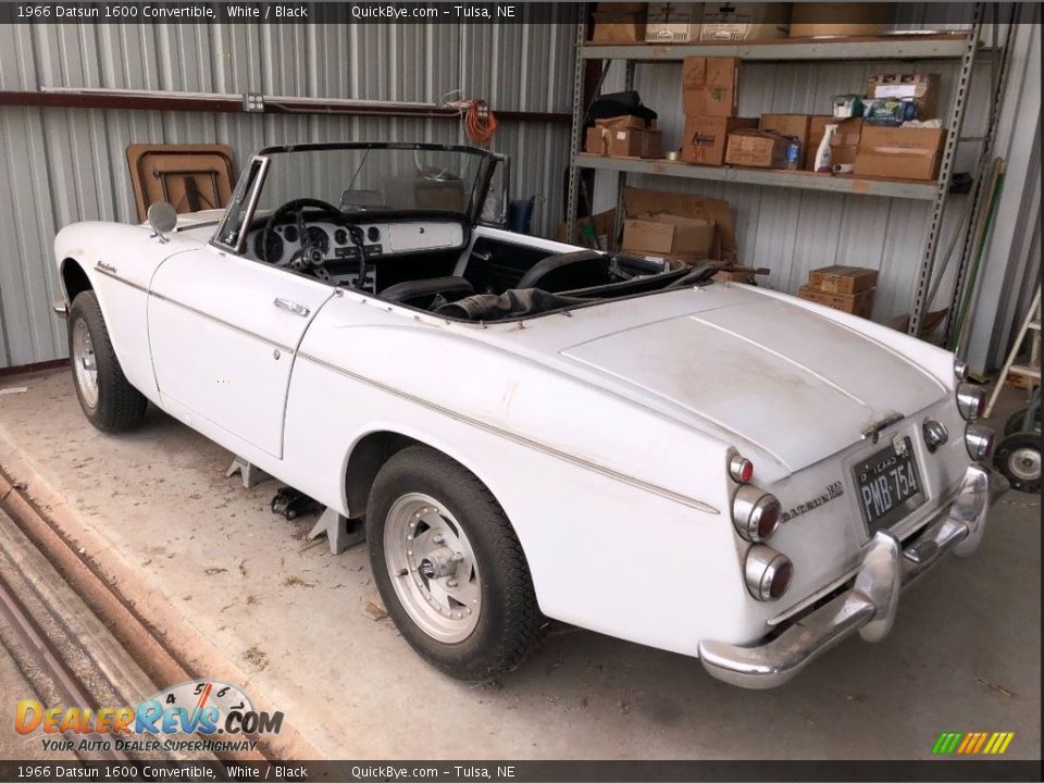 1966 Datsun 1600 Convertible White / Black Photo #6